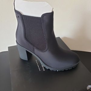 simply vera vera wang clara women's combat boot